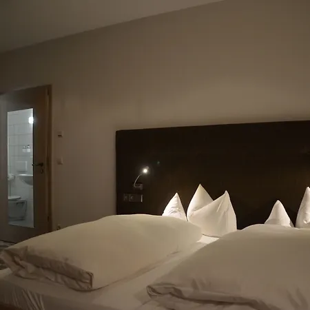 Hotel Castell & Restaurant