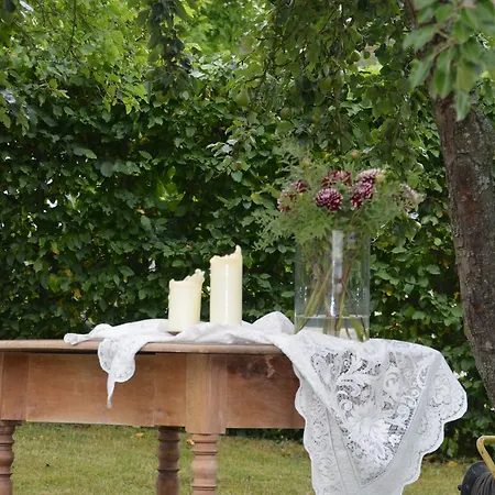 Castell & Restaurant Otel 3*