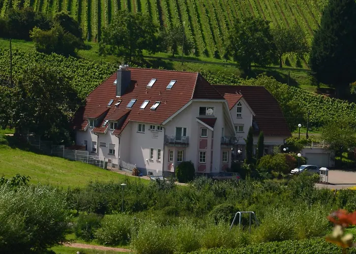 Castell & Restaurant Leinsweiler