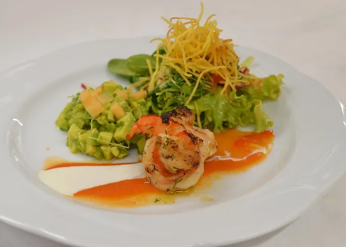 Castell & Restaurant Leinsweiler